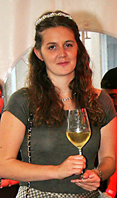 Weinprinzessin Julia